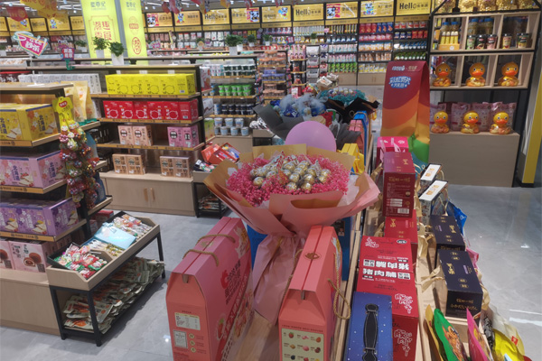 童零纪零食加盟开店 为您提供更加个性化服务